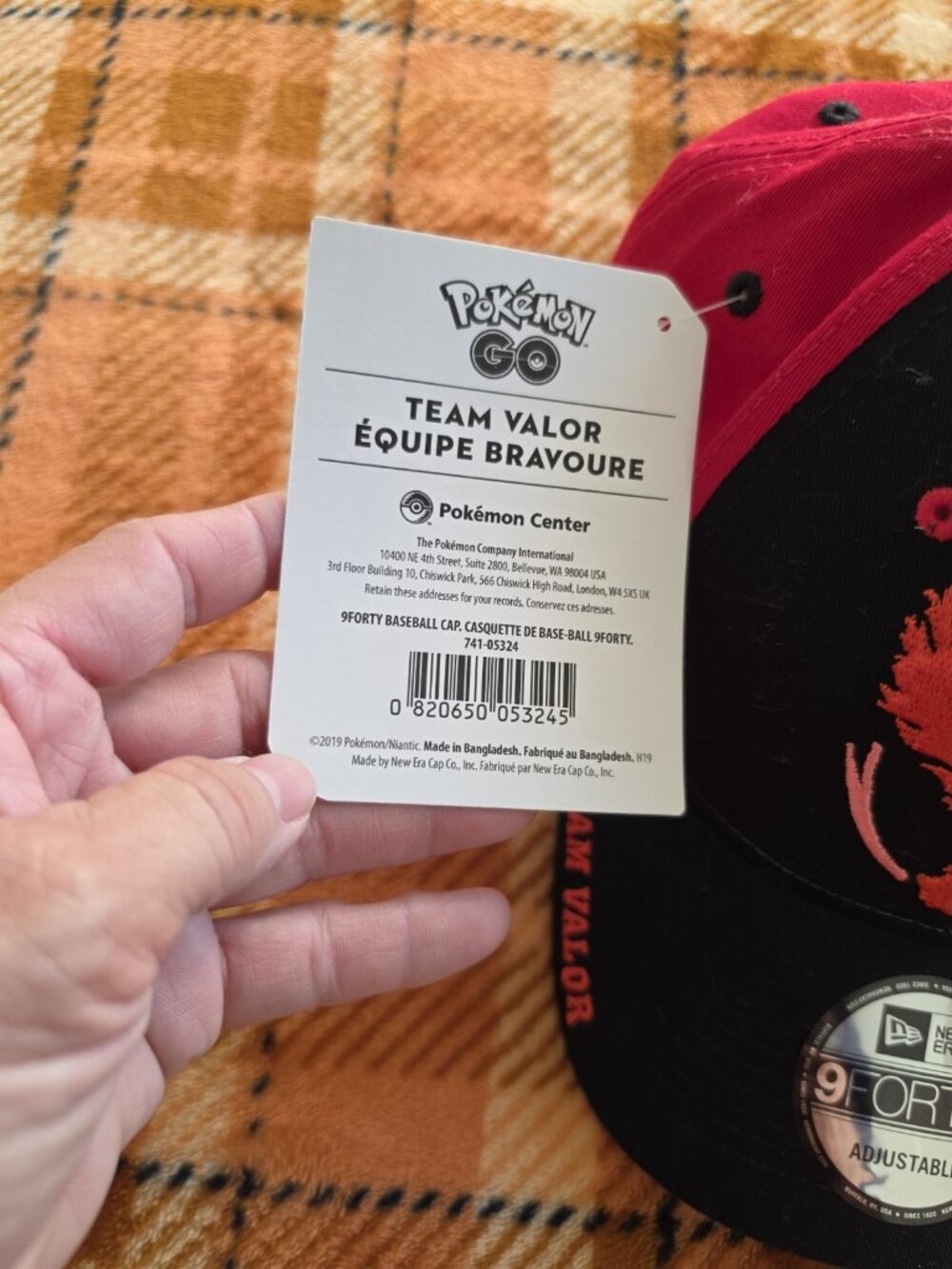 New Era 9FORTY Pokémon GO Team Valor Adjustable Baseball Cap Black/Red Unisex - Picture 8 of 9